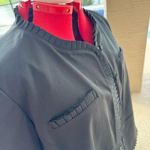 18W Black Jones New York heavy gauge suit jacket